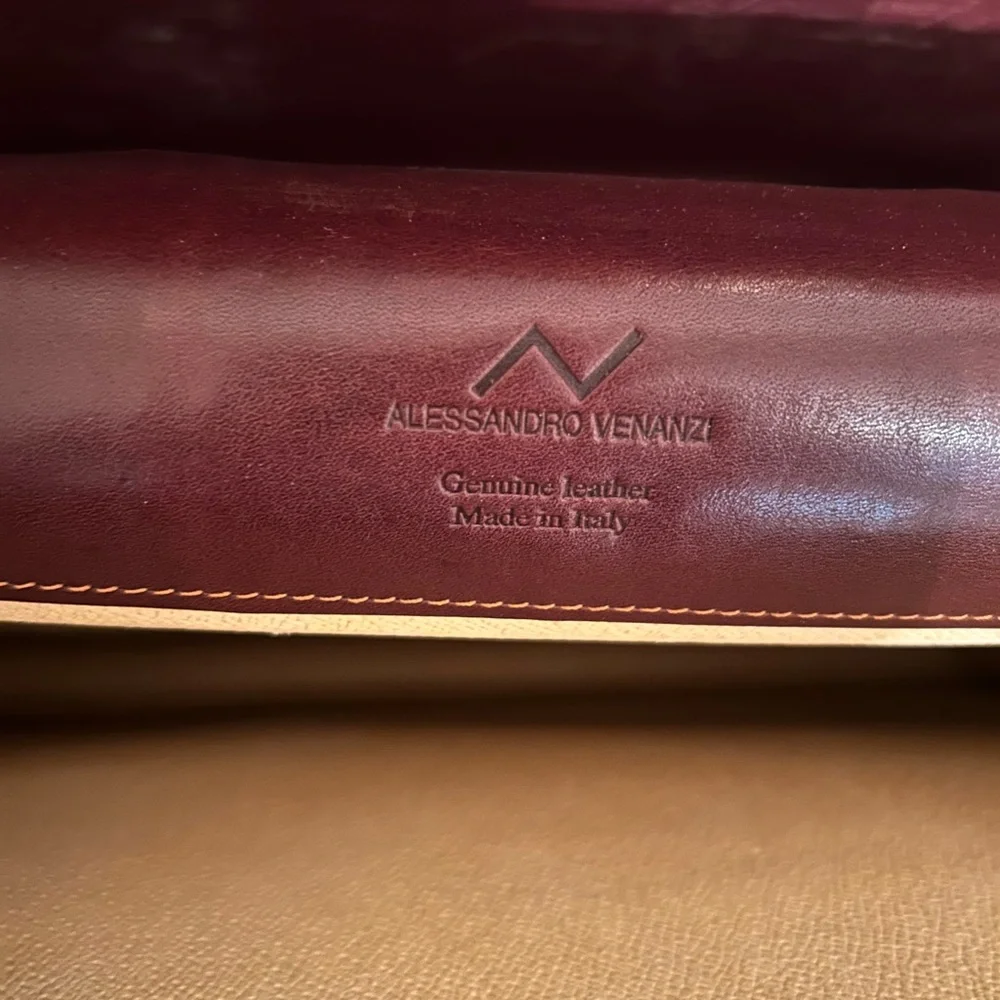 ALESSANDRO VENANEZ Brown Leather Men's Bag. NEW…NEVER USED! 18” x16”. Box incl.